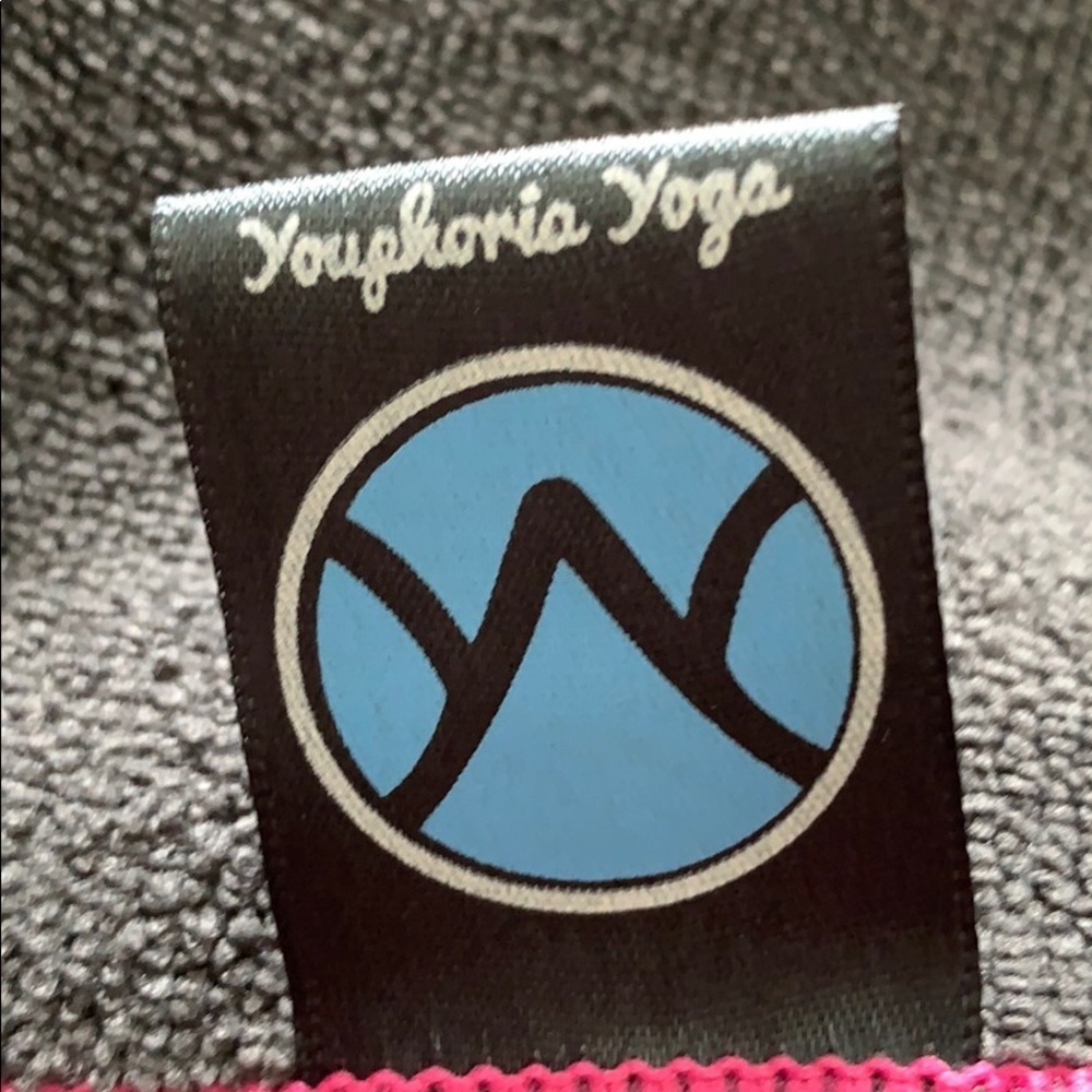 Youphoria Yoga Towel Microfiber Gray w/ Pink trim